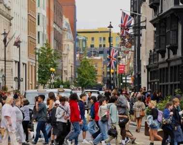 Tamron 70-300mm F45-63 Di III RXD Der perfekte Reise-Telezoom für Sony