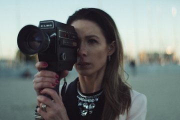 CENTER MeEve Award 2024 Unterstützung für Fotografinnen und LGBTQ Künstler über 40