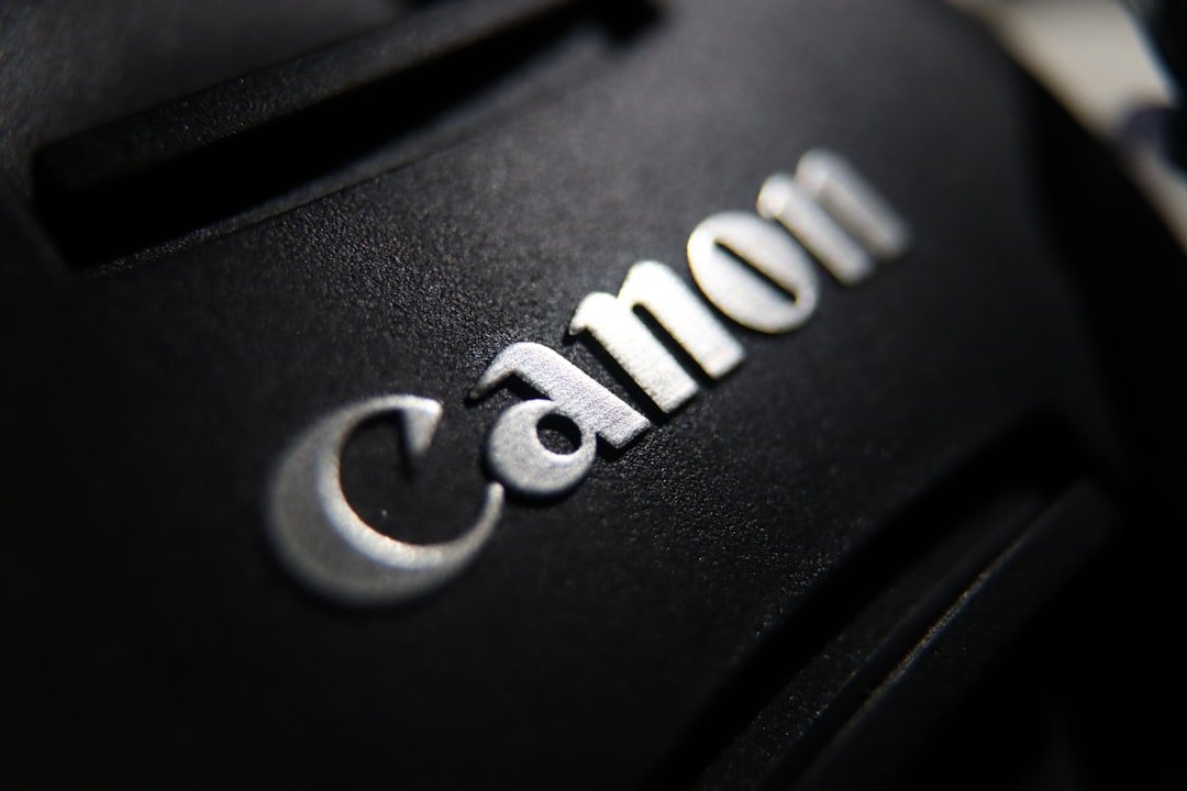 Canon EOS R8 Mark II im Test Mutiges Retro-Design trifft auf lang ersehnte Upgrades
